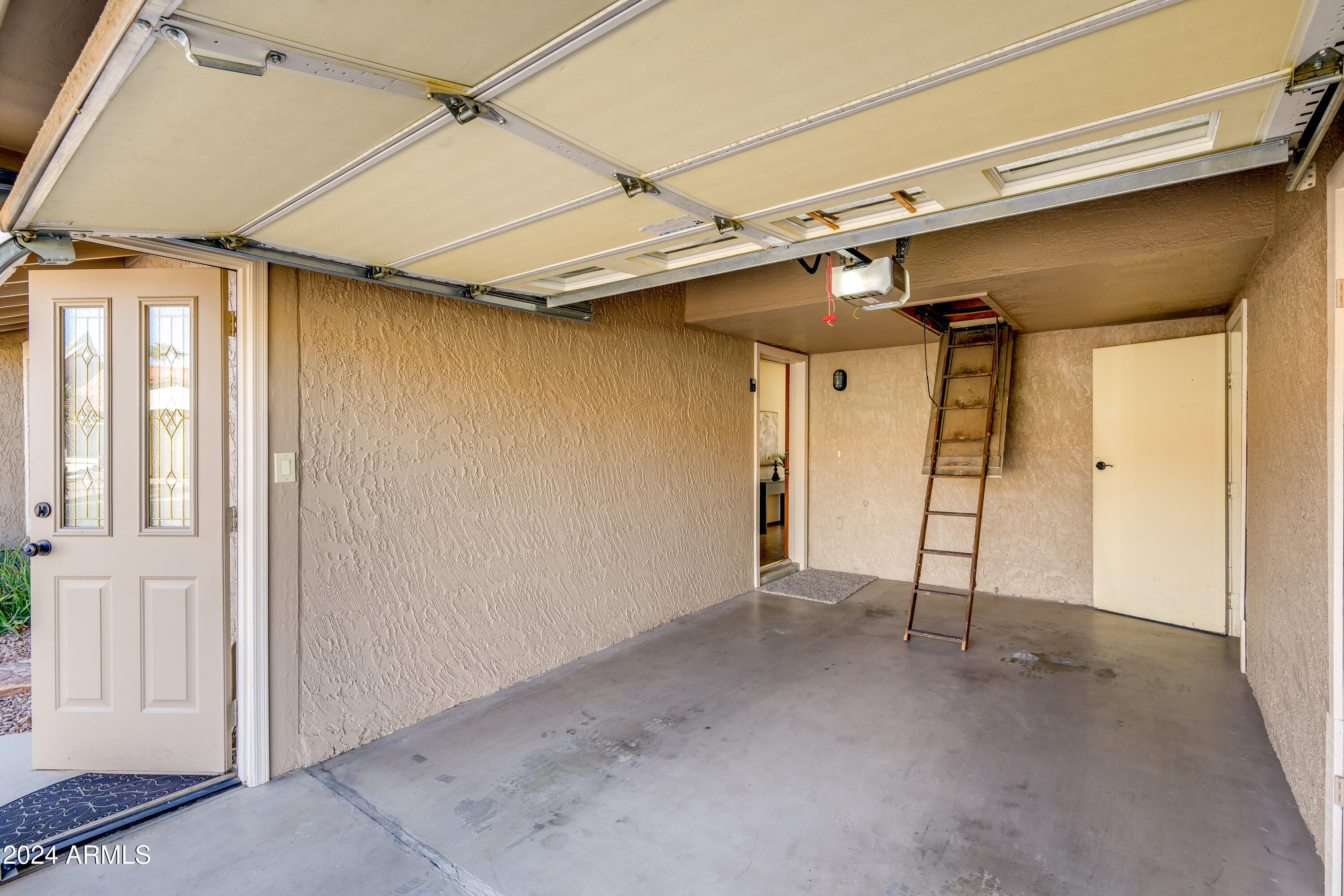 2329 North Recker Road, Unit 15 Mesa, AZ 85215 - Photo 19 of 20 Garage