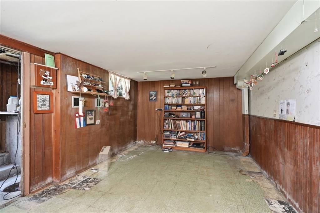 7 Hornbeam Road Scituate, MA 02066 - Photo 33 of 39