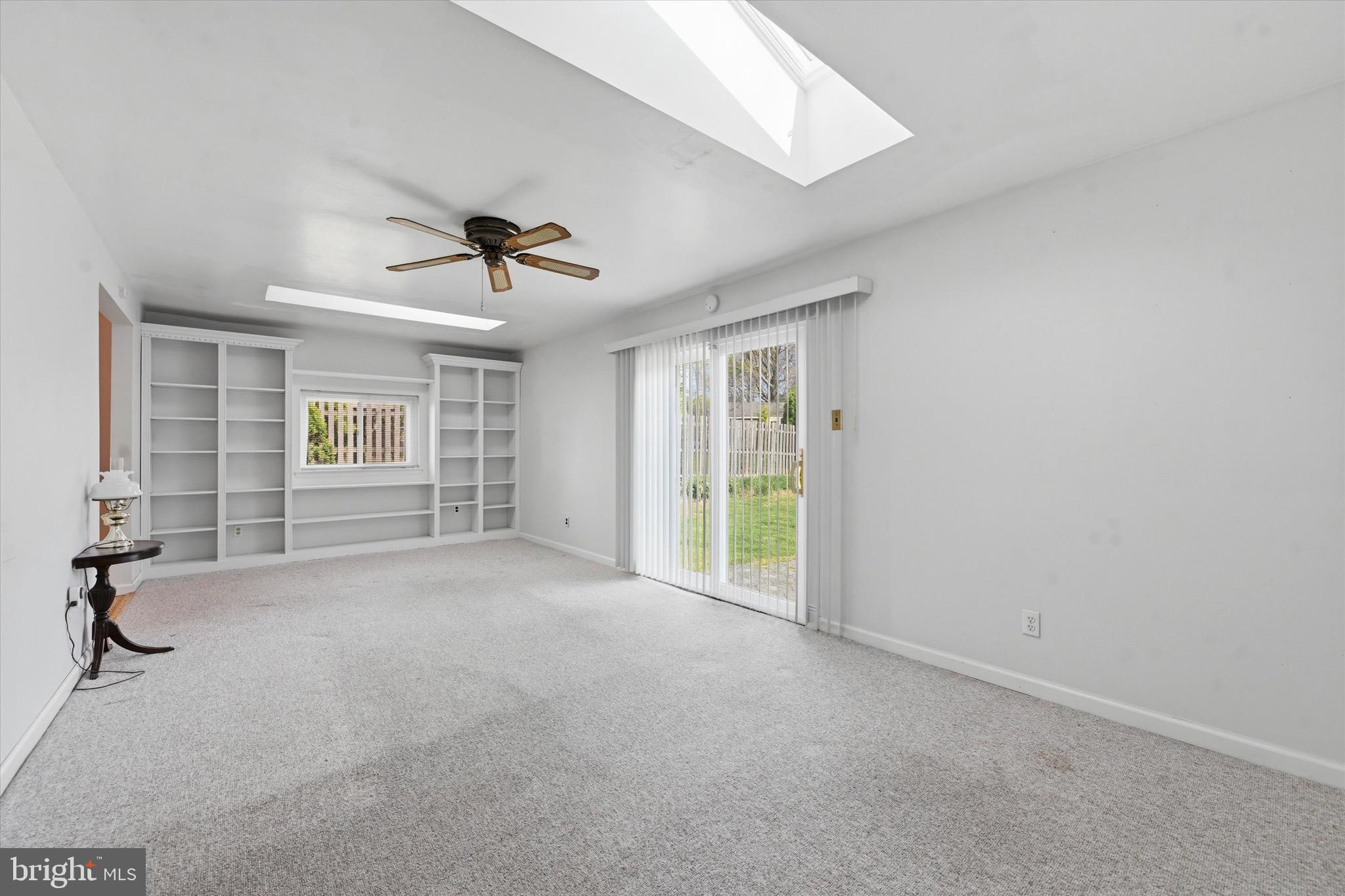 227 Tuscany Road Aston, PA 19014 - Photo 15 of 25 Gallery Image 15