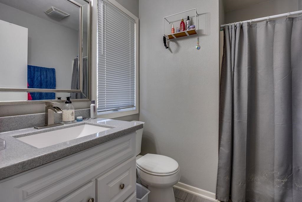 2210 North Wright Road Janesville, WI 53546 - Photo 20 of 29