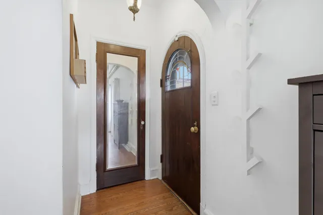 $215,000 | 2911 21st Avenue, Rock Island, IL 61201