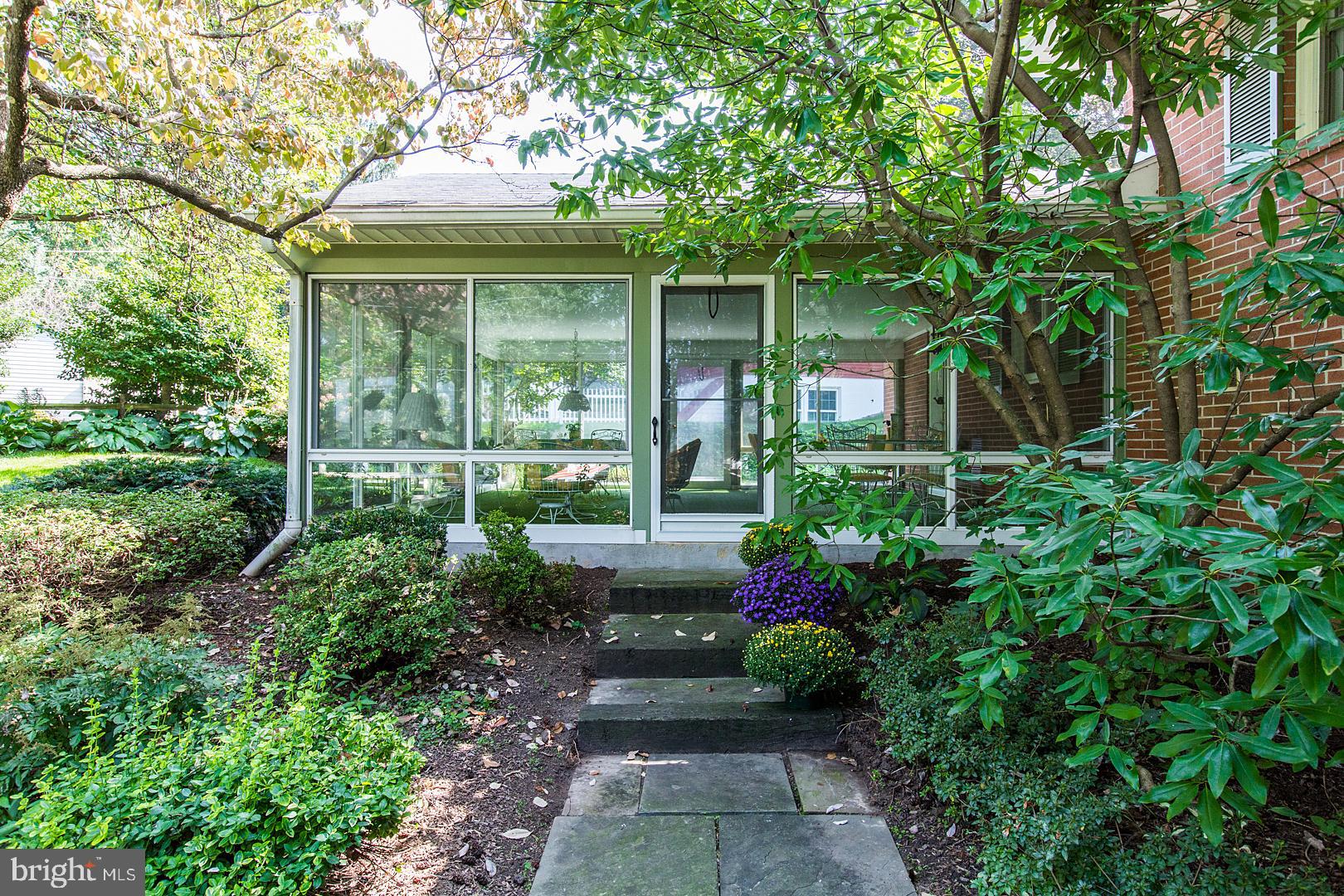 822 Hillaire Road Lancaster, PA 17601 - Photo 64 of 74 Gallery Image 64