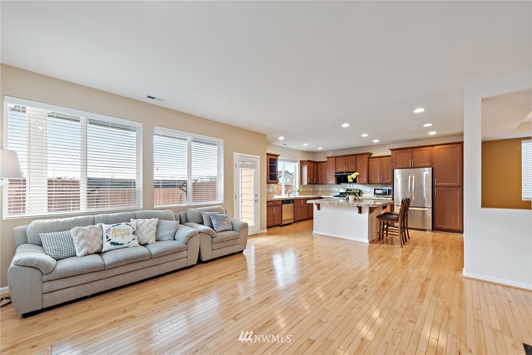 3902 178th Place Southeast Bothell, WA 98012 - Photo 6 of 25 Gallery Image 6