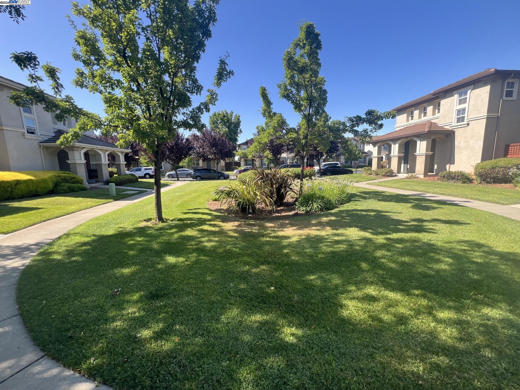 3127 Puffin Circle Fairfield, CA 94533 - Photo 23 of 23 a view of a house with a backyard