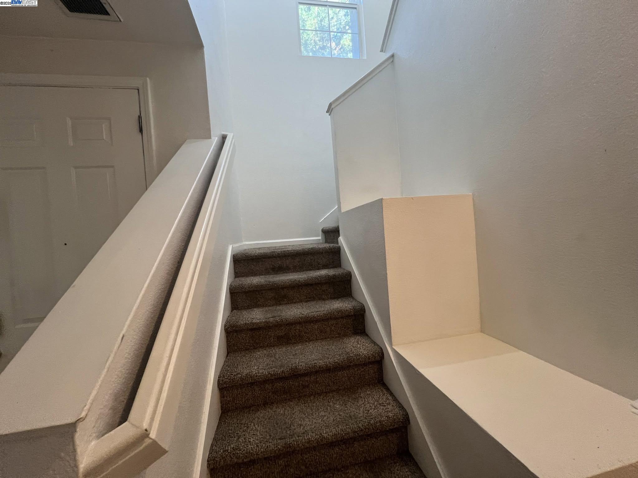 3127 Puffin Circle Fairfield, CA 94533 - Photo 10 of 23 a view of entryway