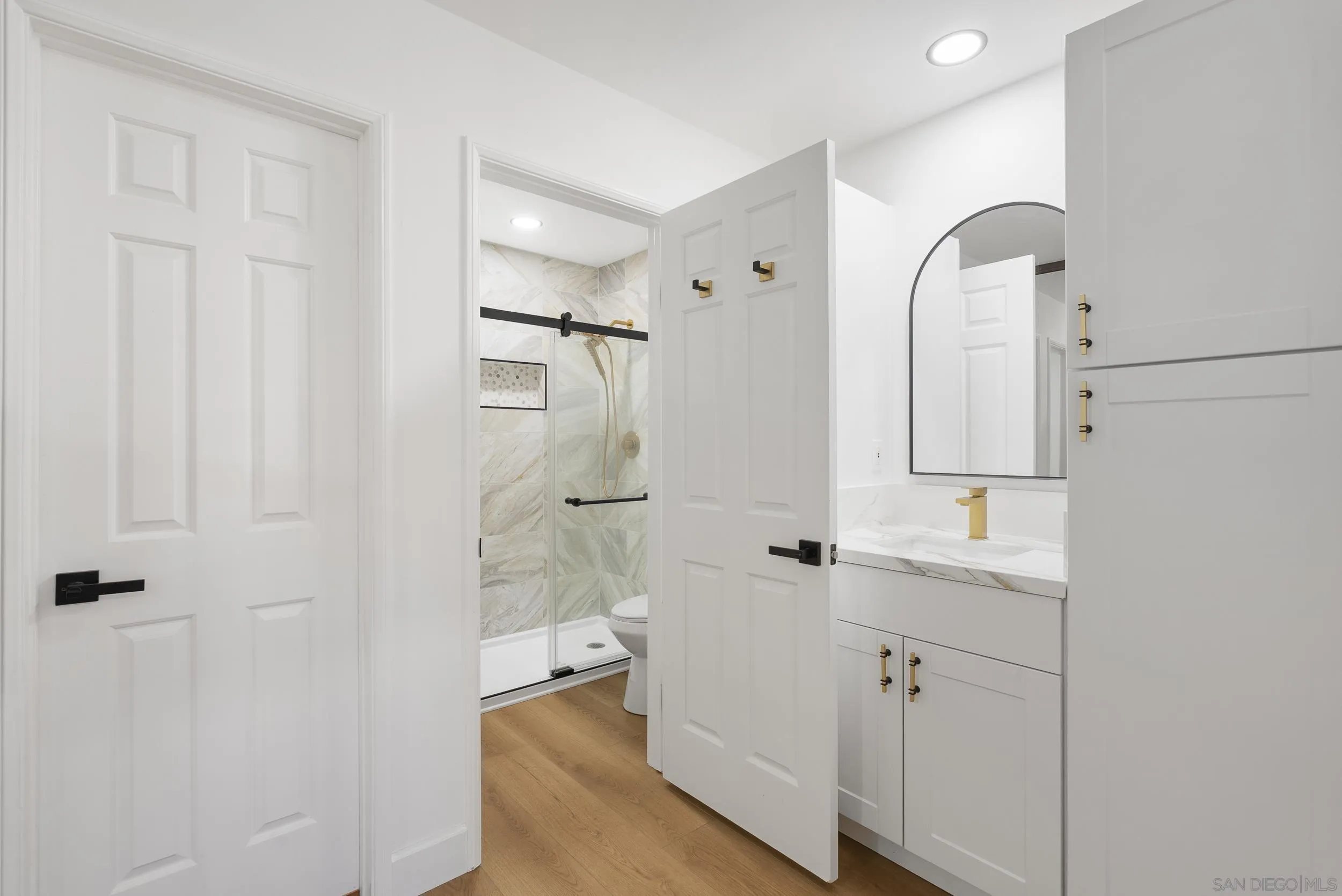 5645 Friars Road, Unit 387 San Diego, CA 92110 - Photo 18 of 33 Gallery Image 18