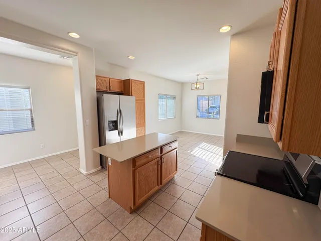 $2,100 | 17230 West Saguaro Lane, Surprise, AZ 85388