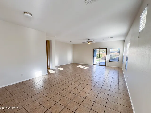 $2,100 | 17230 West Saguaro Lane, Surprise, AZ 85388