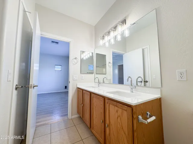 $2,100 | 17230 West Saguaro Lane, Surprise, AZ 85388