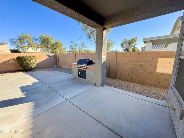 $1,799 | 17230 West Saguaro Lane, Surprise, AZ 85388