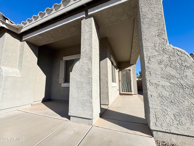 $2,100 | 17230 West Saguaro Lane, Surprise, AZ 85388