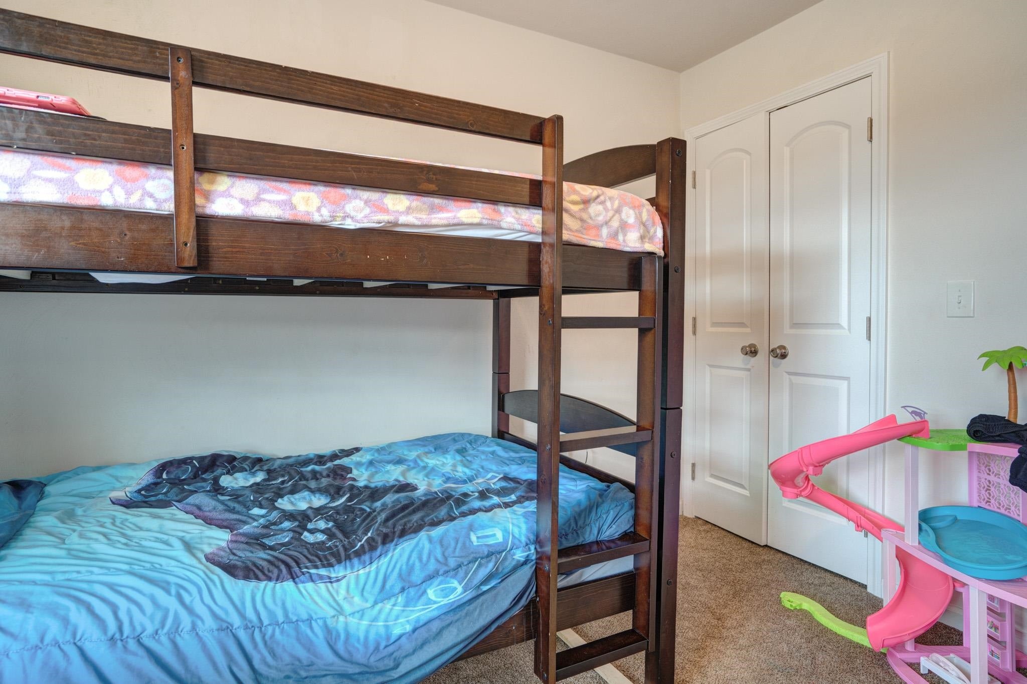 157 Prairie View Lane Pembroke, VA 24136 - Photo 34 of 46 Gallery Image 34