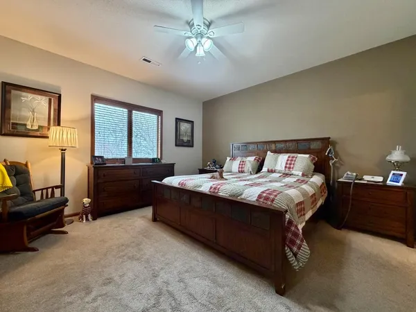 $399,900 | 1722 12th Street North, Wahpeton, ND 58075