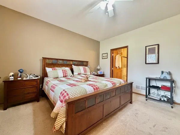 $399,900 | 1722 12th Street North, Wahpeton, ND 58075