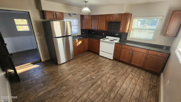 $1,400 | 5105 East 14th Street, Panama City, FL 32404