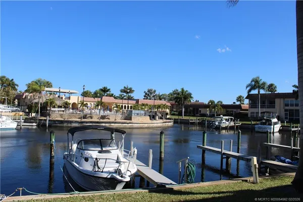 a view of a lake and outdoor space