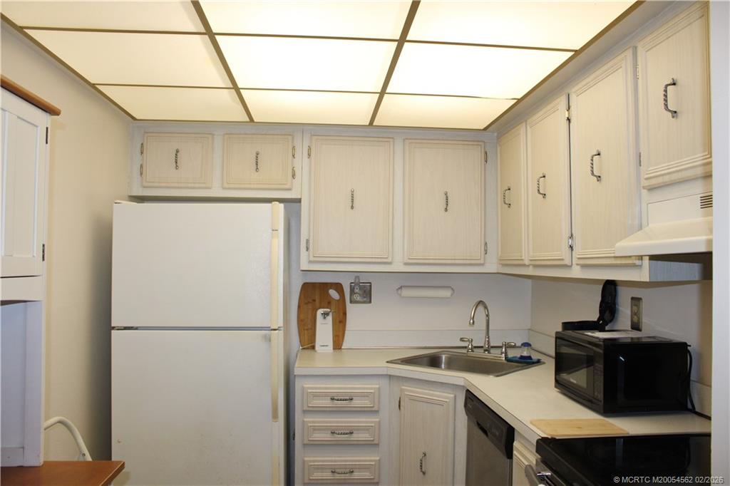 2600 South Kanner Highway, Unit K2 Stuart, FL 34994 - Photo 4 of 18