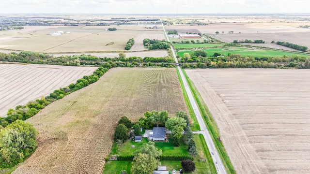 $399,999 | 936 West Corning Road, Beecher, IL 60401