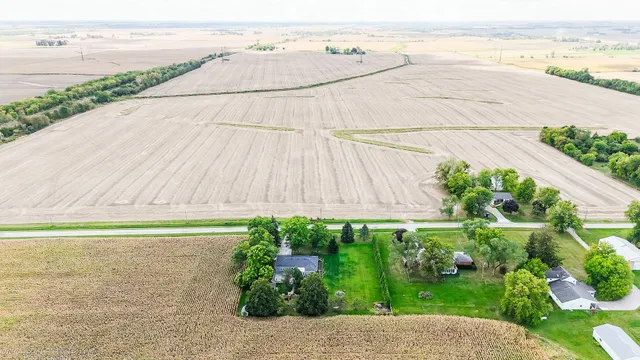 $399,999 | 936 West Corning Road, Beecher, IL 60401