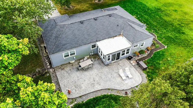 $399,999 | 936 West Corning Road, Beecher, IL 60401