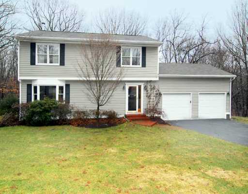 34 Laurel Road Exeter, RI 02822 - Photo 1 of 8 Exterior Front.