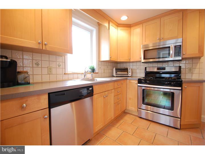 21 York Road Wilmington, DE 19803 - Photo 3 of 16 Kitchen
