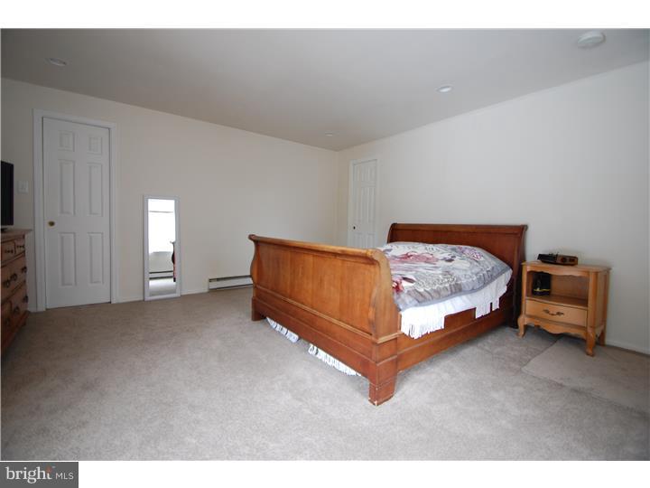 21 York Road Wilmington, DE 19803 - Photo 7 of 16 Master Bedroom