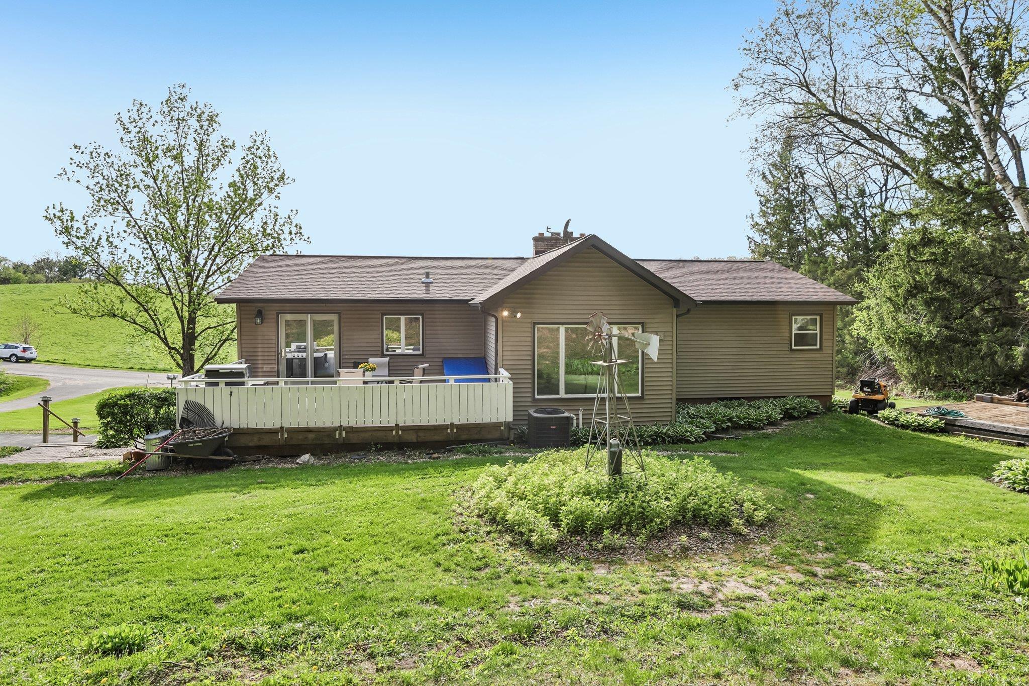 5030 South Valley Road Black Earth, WI 53515 - Photo 42 of 55