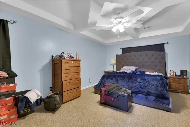 $499,900 | 521 Grant Avenue, Lehigh Acres, FL 33972