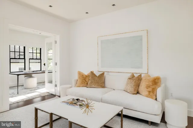 $3,249,000 | 2361 North Edgewood Street, Arlington, VA 22207