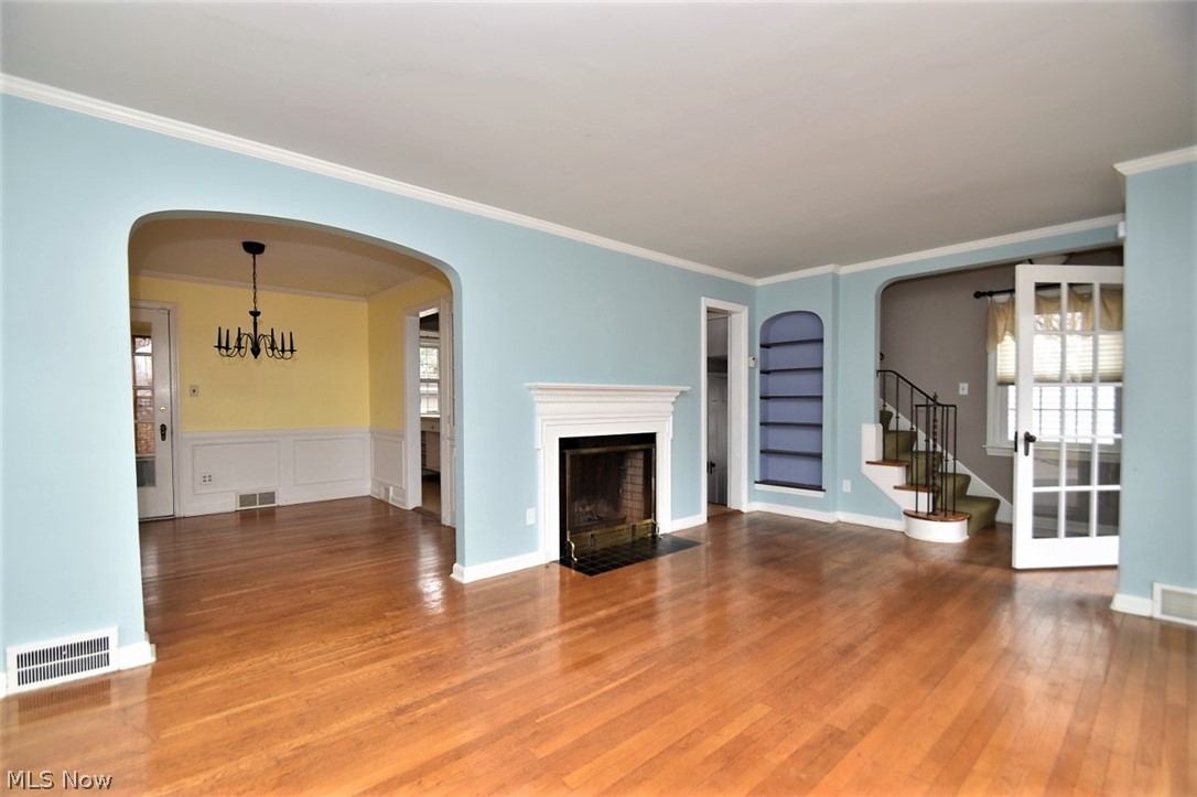 1175 Haselton Road Cleveland Heights, OH 44121 - Photo 8 of 28