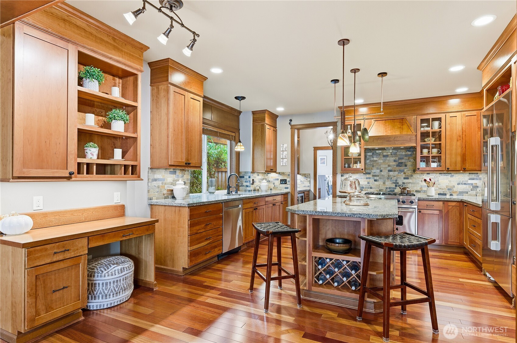 1607 Lyons Avenue Northeast Renton, WA 98059 - Photo 12 of 39