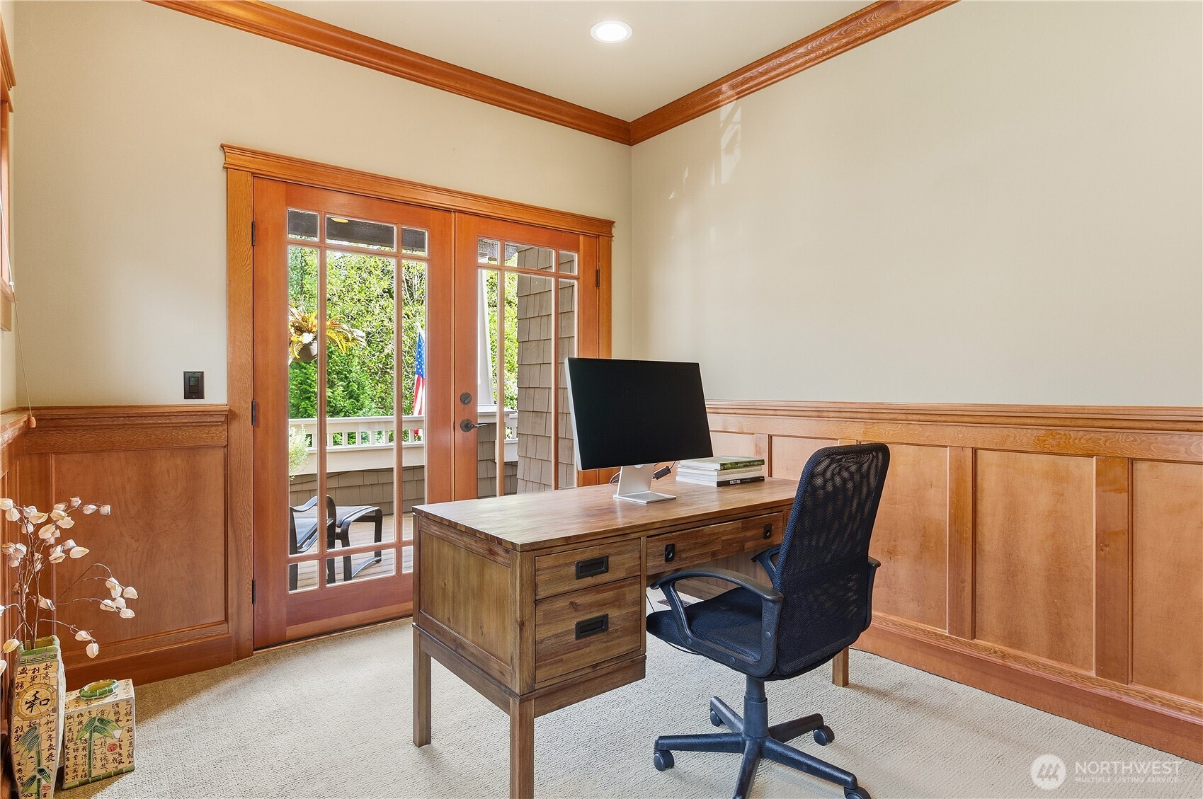 1607 Lyons Avenue Northeast Renton, WA 98059 - Photo 18 of 39