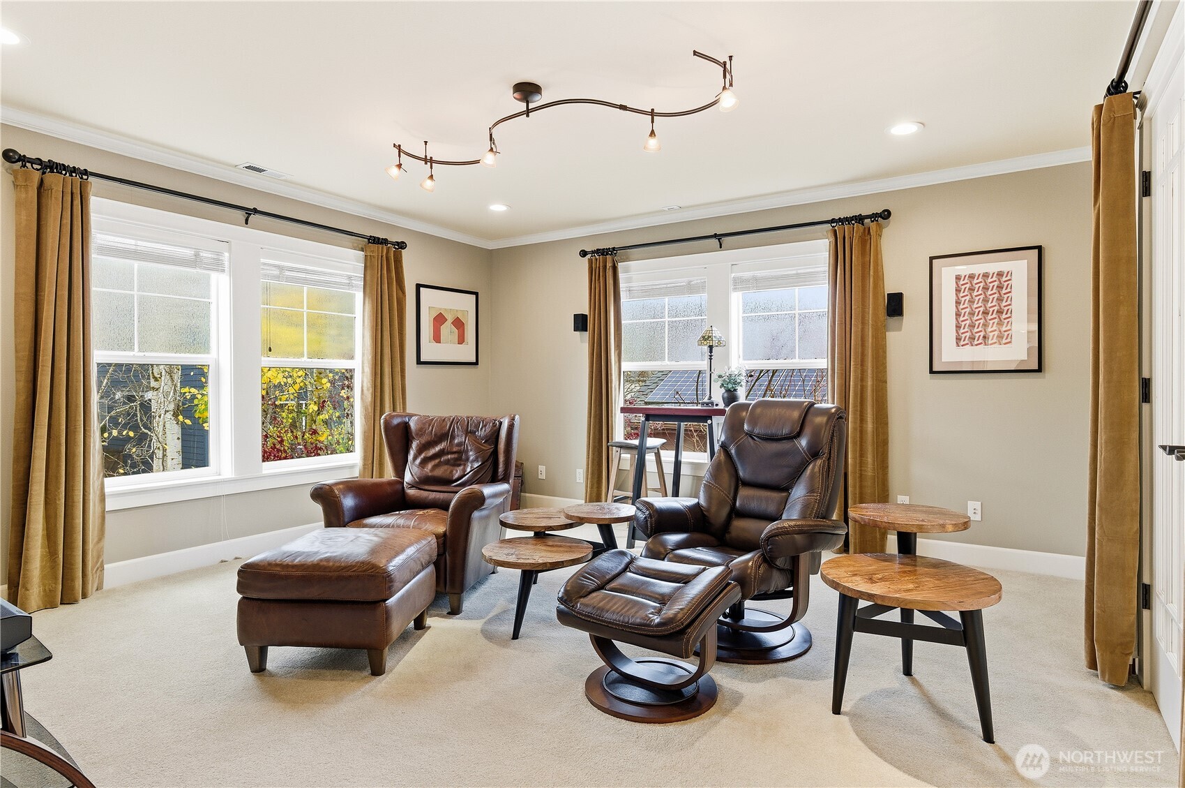 1607 Lyons Avenue Northeast Renton, WA 98059 - Photo 22 of 39