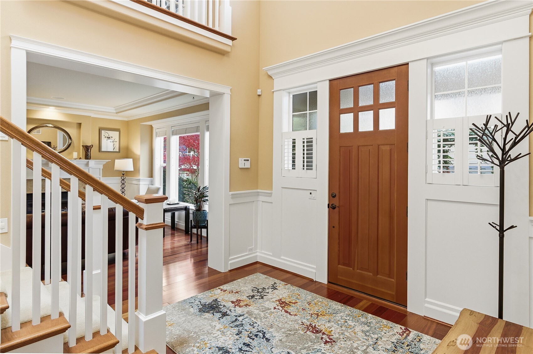 1607 Lyons Avenue Northeast Renton, WA 98059 - Photo 3 of 39