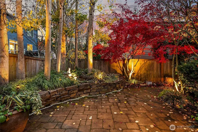 $1,675,000 | 1607 Lyons Avenue Northeast, Renton, WA 98059