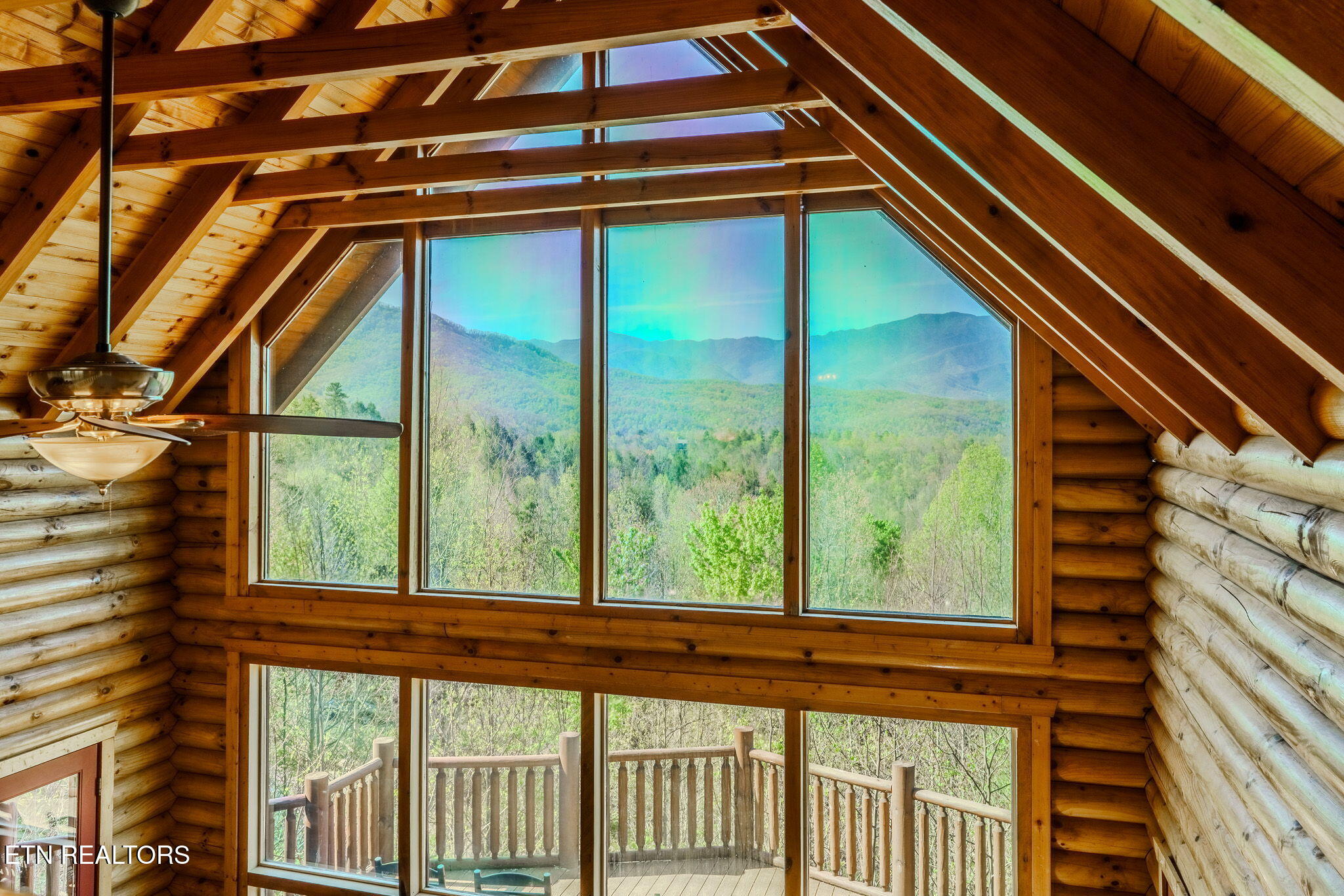 401 Pinnacle Vista Road Gatlinburg, TN 37738 - Photo 32 of 58 25-web-or-mls-_DSC0041-HDR