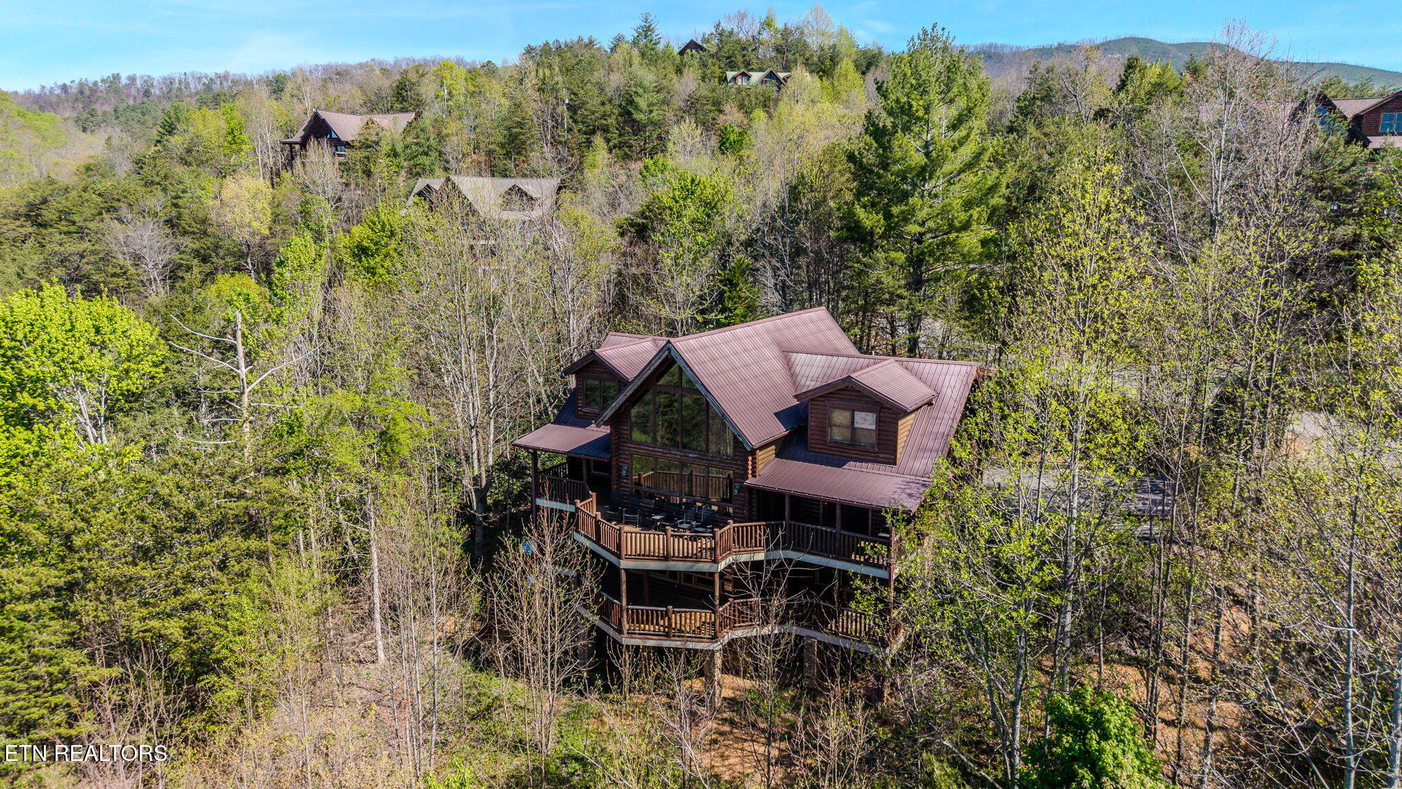 401 Pinnacle Vista Road Gatlinburg, TN 37738 - Photo 56 of 58 20-web-or-mls-DJI_20260410105739_0339_D