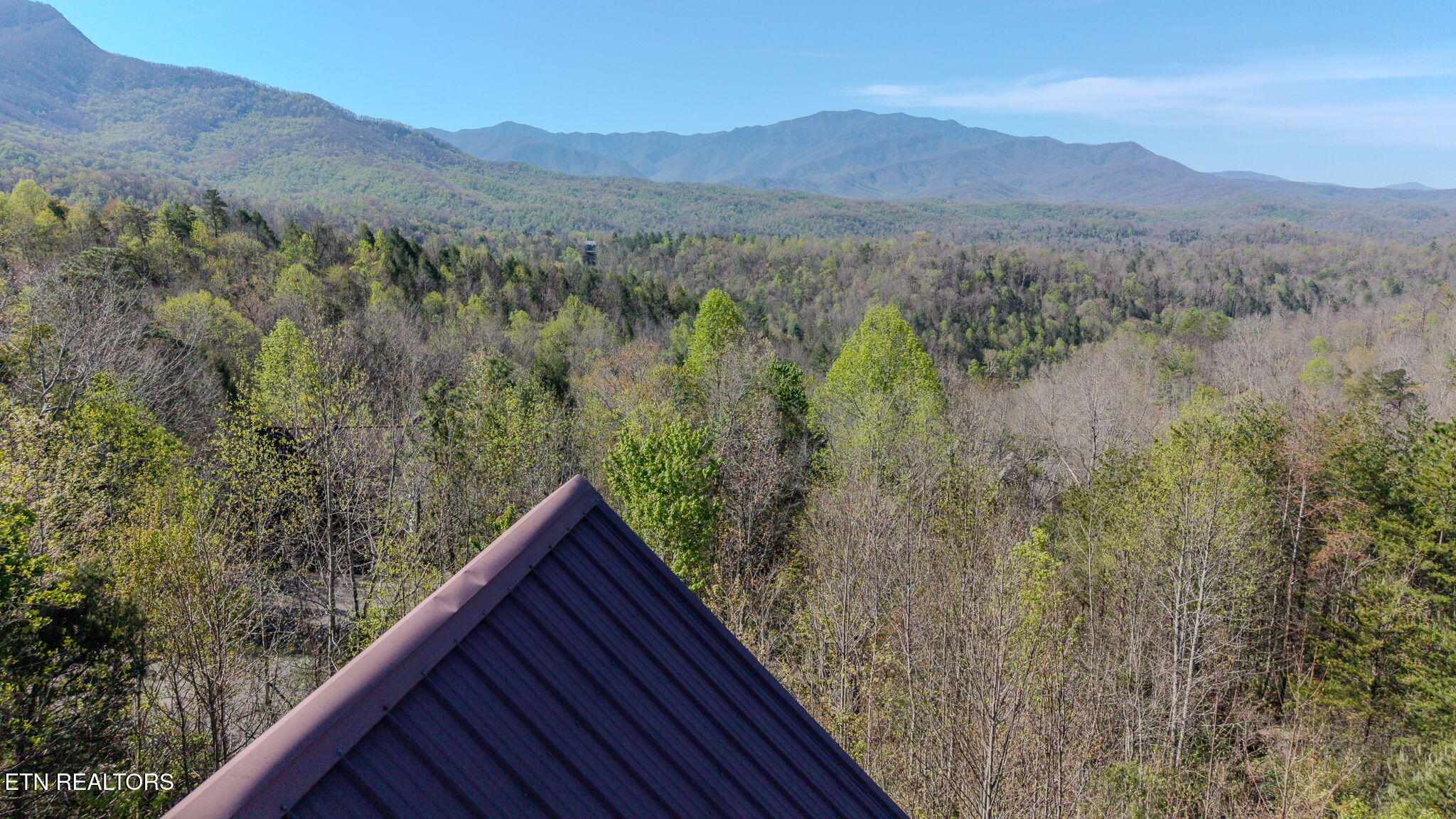 401 Pinnacle Vista Road Gatlinburg, TN 37738 - Photo 57 of 58 22-web-or-mls-DJI_20260410105815_0341_D