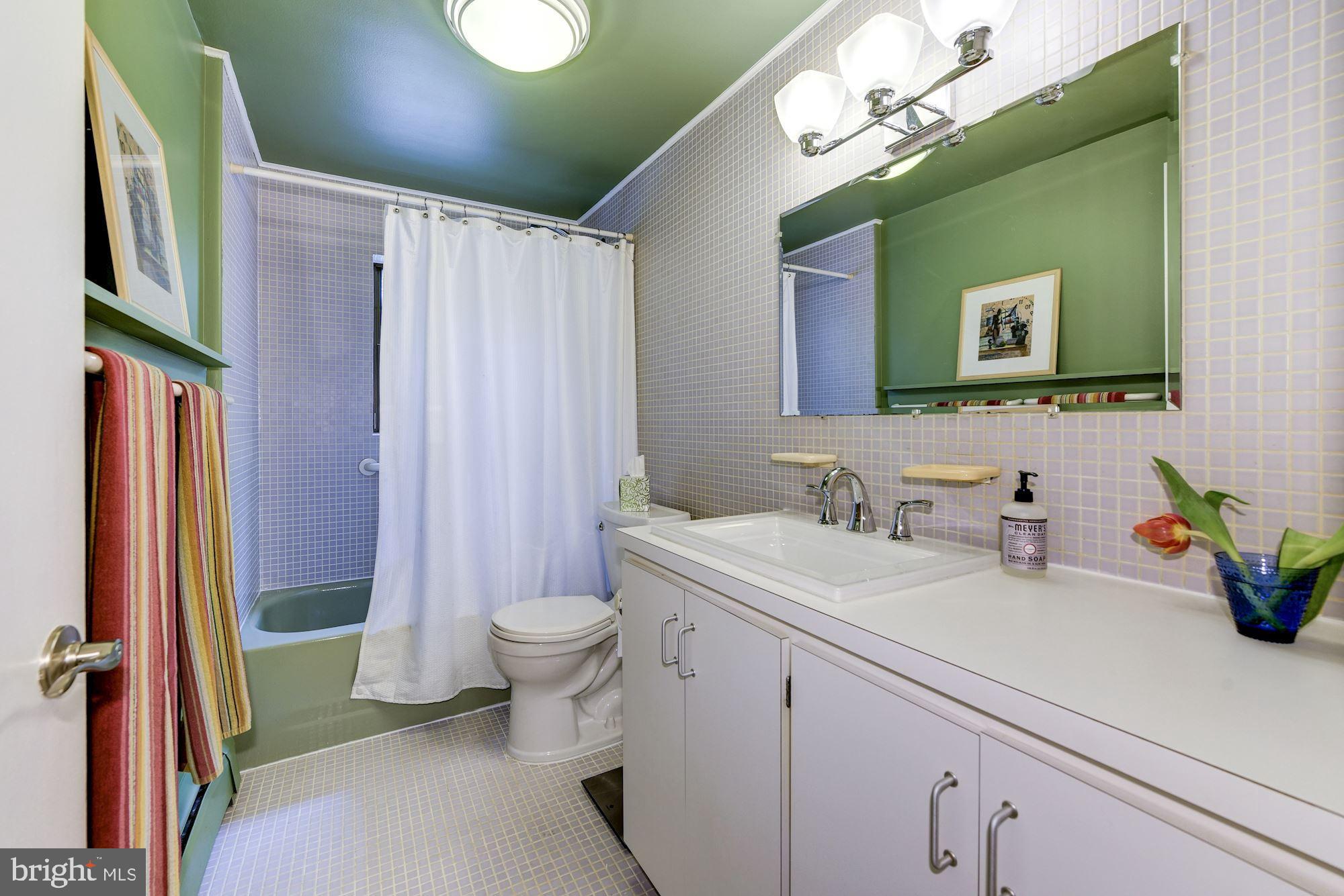 8 Robinson Road Medford, NJ 08055 - Photo 38 of 55 a bathroom with a sink a toilet and mirror