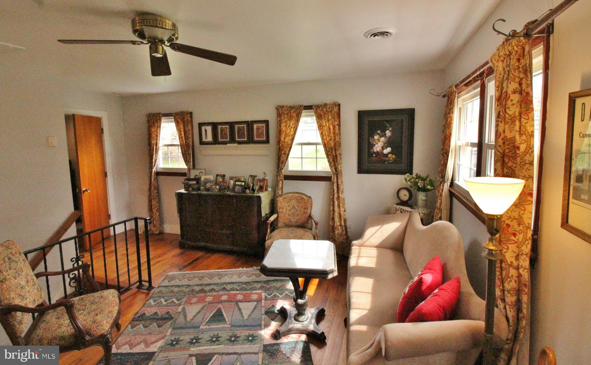 10166 Conde Road Marshall, VA 20115 - Photo 8 of 63 Hardwood floors here & in two bedrooms.
