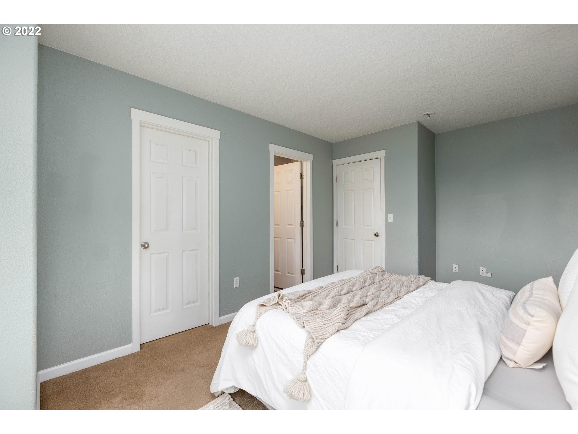 14665 Southwest Beard Road, Unit 104 Beaverton, OR 97007 - Photo 15 of 28 Gallery Image 15