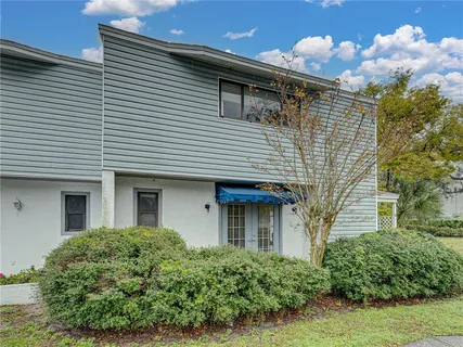 $169,900 | 222 Carpenters Way, Unit 9, Lakeland, FL 33805