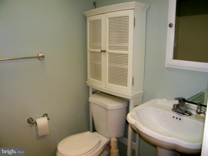 12501 Medford Road Philadelphia, PA 19154 - Photo 16 of 17