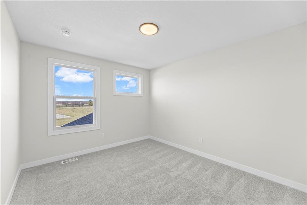 18637 West 193rd Street Spring Hill, KS 66083 - Photo 33 of 53