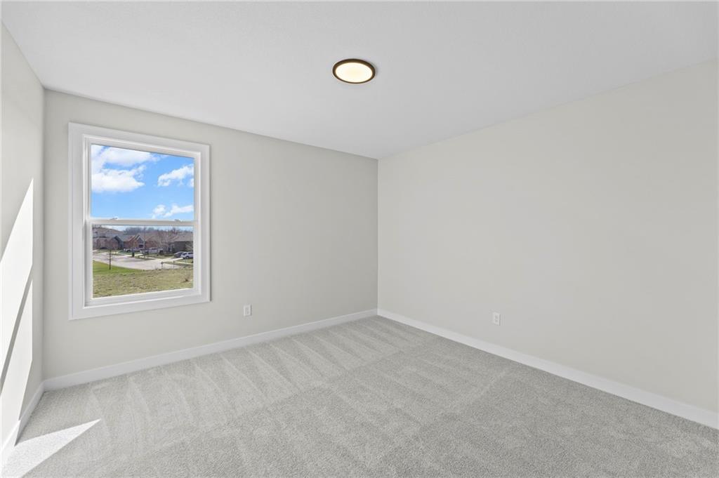 18637 West 193rd Street Spring Hill, KS 66083 - Photo 35 of 53