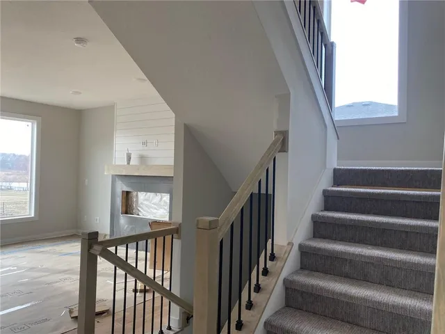 $609,950 | 18637 West 193rd Street, Spring Hill, KS 66083