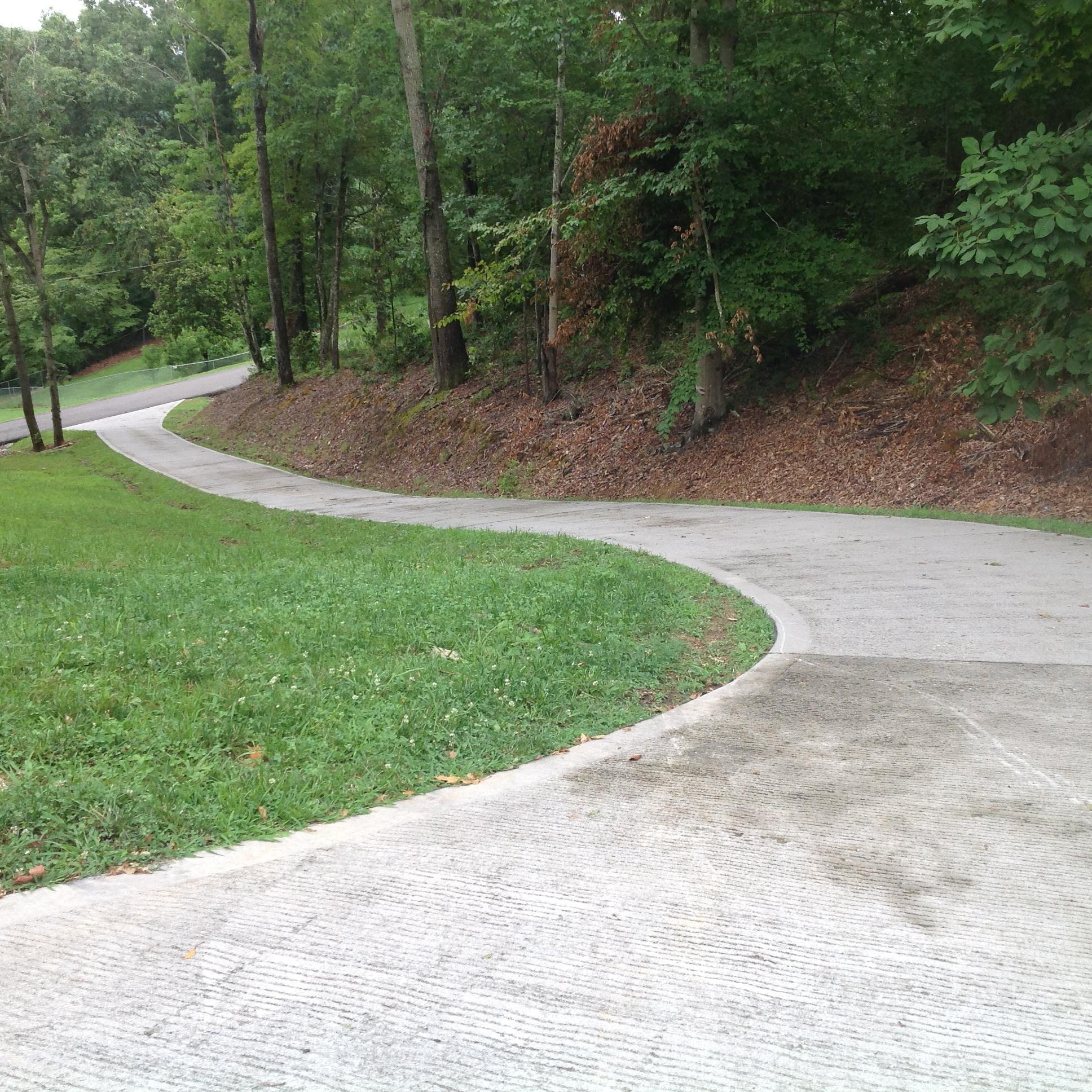342 Ridgewood Drive Clinton, TN 37716 - Photo 34 of 36 image