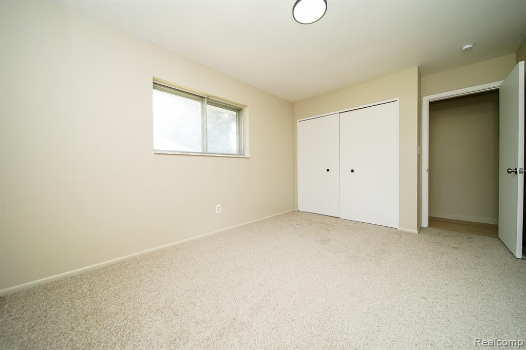 2949 Lacota Road Waterford, MI 48328 - Photo 53 of 67 Gallery Image 53