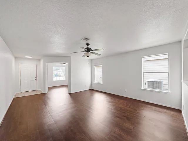 $2,000 | 21354 Beacon Springs Lane, Katy, TX 77449